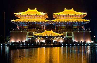 成都找算命大师算办公楼风水收费标准多少钱<陈叁悟>