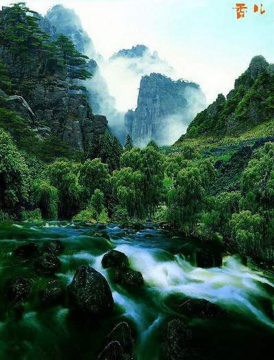 办公桌财位在什么位置_大川水岸菲尔小城