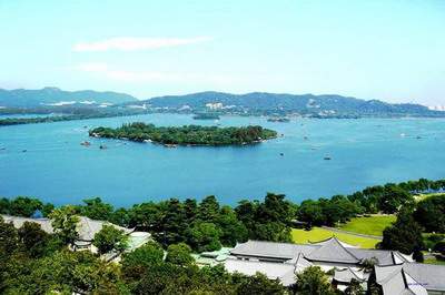 禁忌放在办公室镜子里_天越雅园