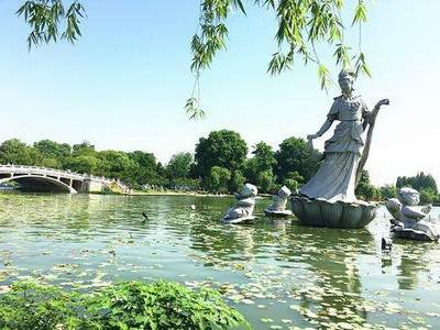 北碚哪里可以请到看旱冰场的风水玄学大师