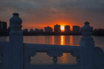 渝中哪个易学風水大師看理发店風水看得好