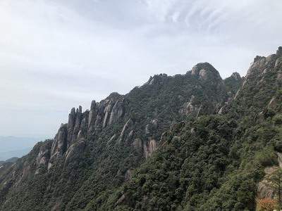 属龙男人花心吗《陈帝武》